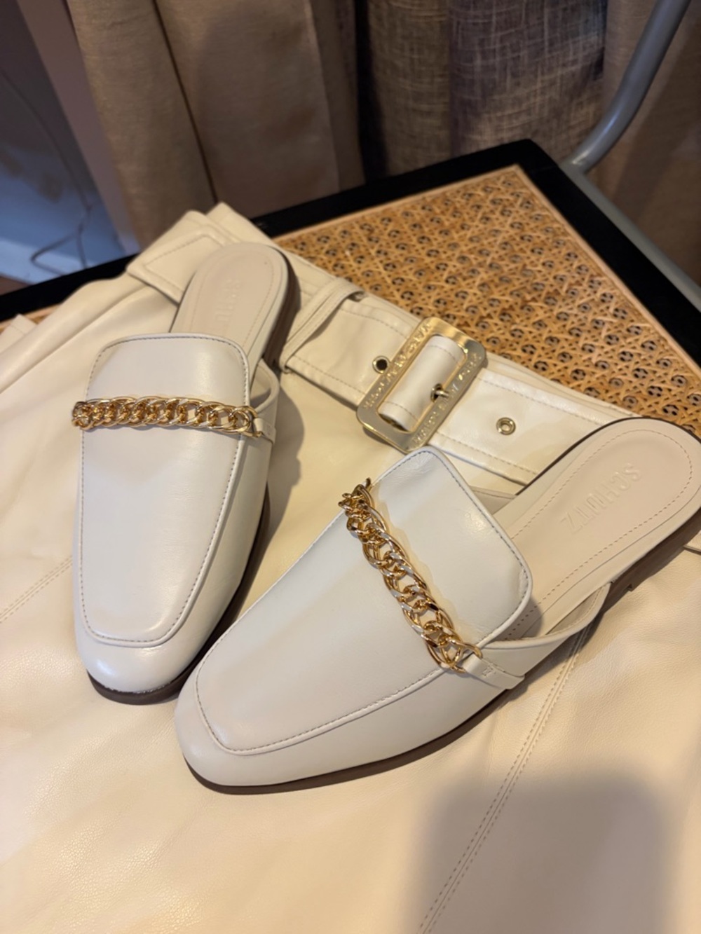 SCHUTZ Arissa Mules Ivory Leather Chain-Trim Slides